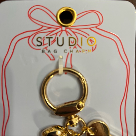 Studio Heart&Lock Keychain - Picture 2 of 5